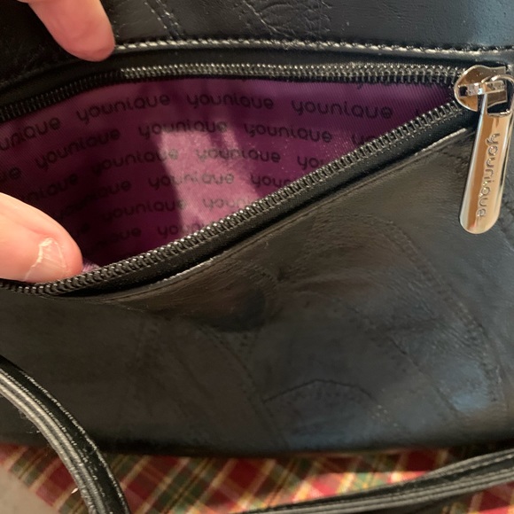 Crossbody Purse - Picture 4 of 6